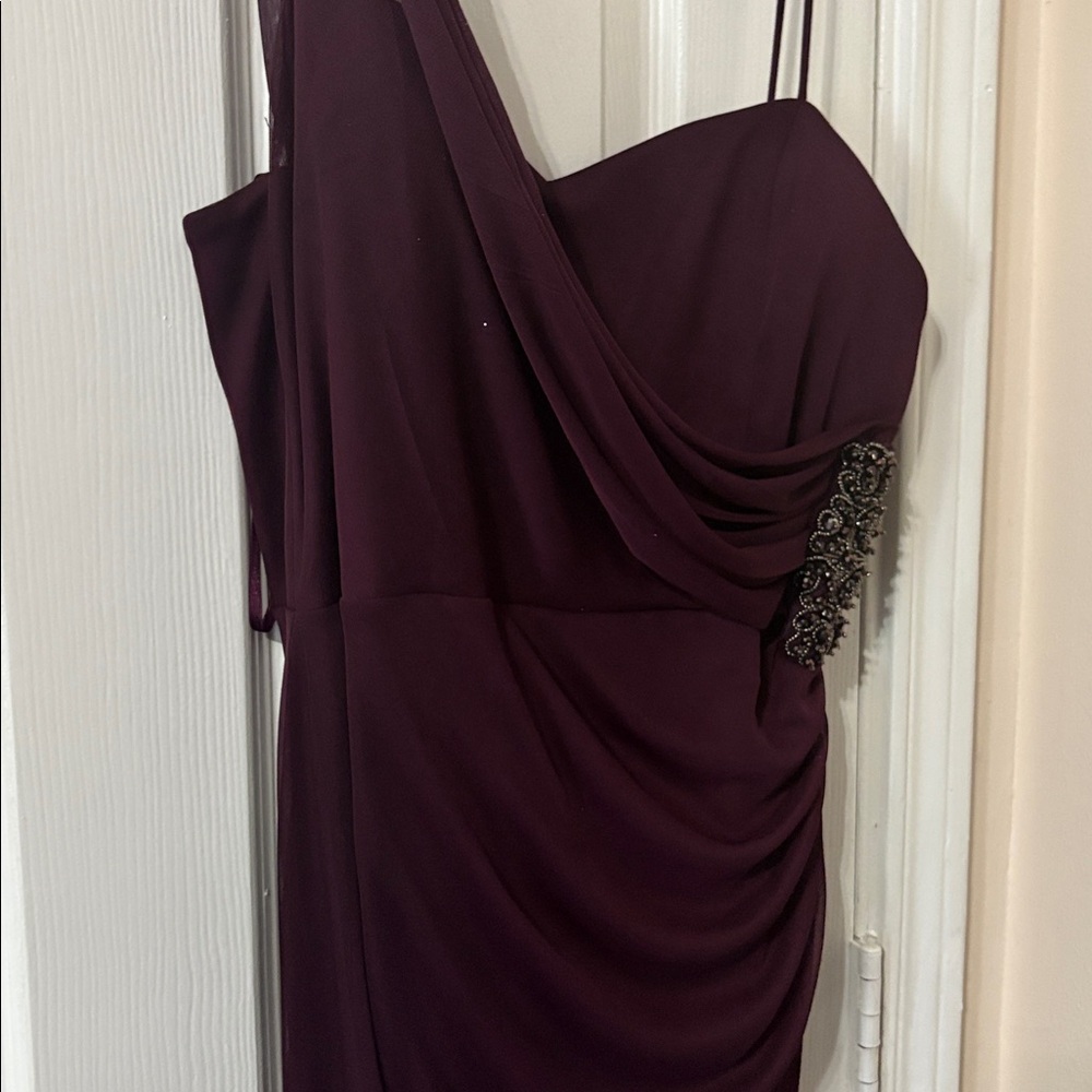 Maxi dress - Picture 2 of 4
